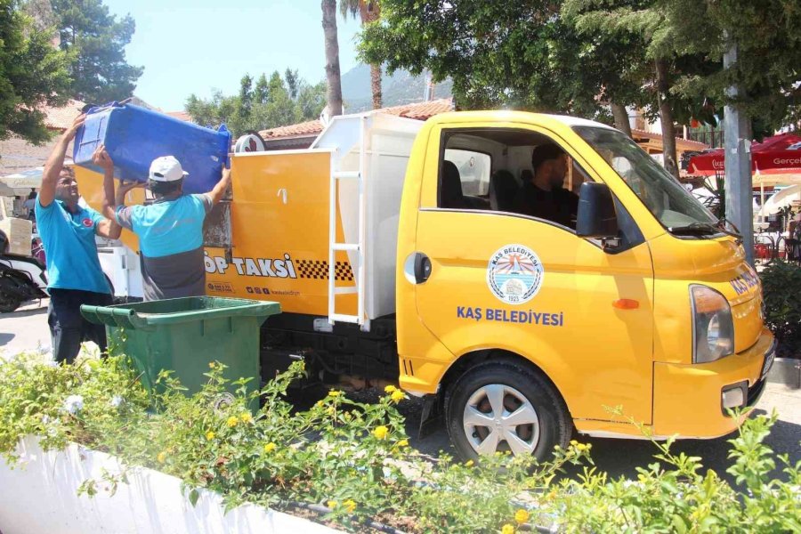 Kaş’ta “çöp Taksi” Hizmete Başladı