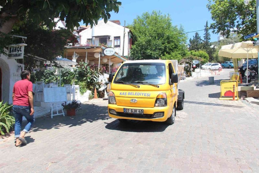 Kaş’ta “çöp Taksi” Hizmete Başladı