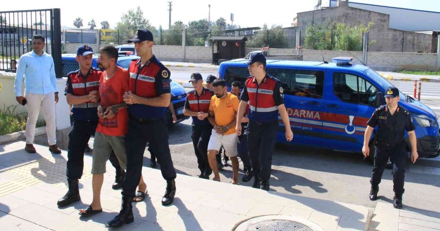 Katil, Cenazeye Katılmayan Komşu Çıktı