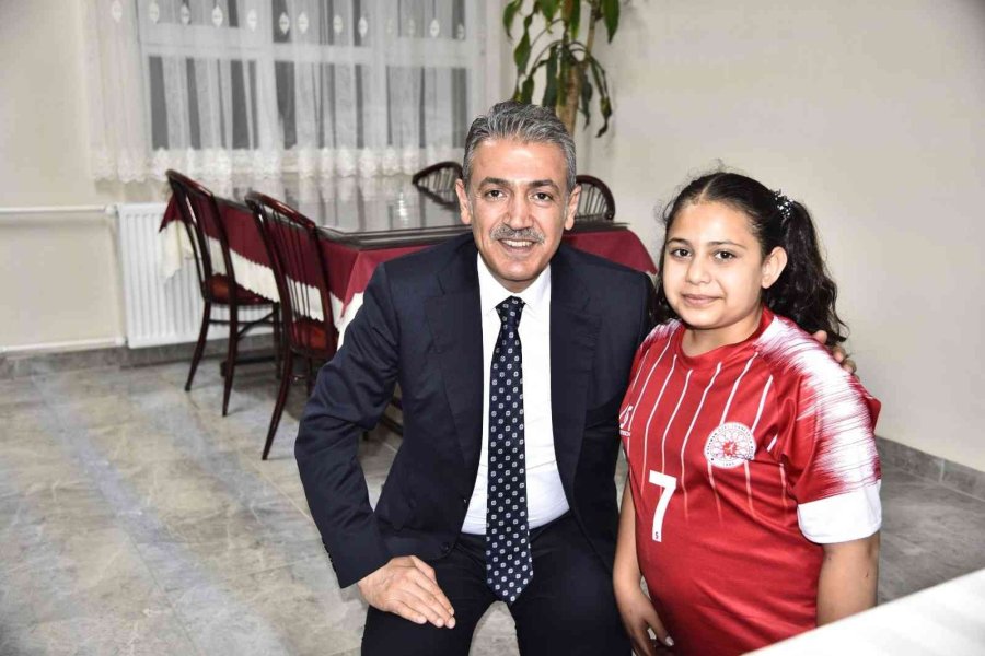 Vali Akkoyun: “başarıyı Getirecek Olan İmkandan Ziyade Cesaret Ve Yürektir”