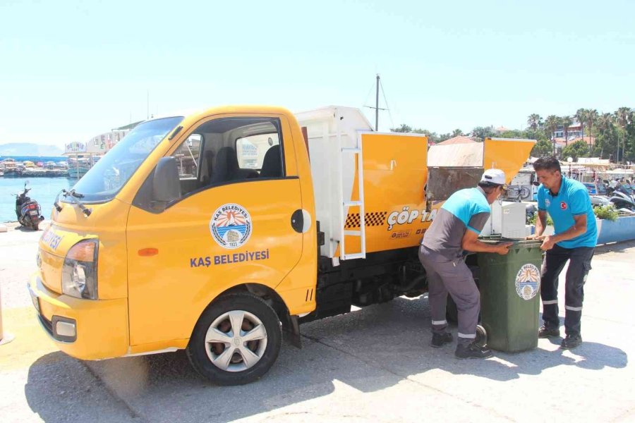 Kaş’ta “çöp Taksi” Hizmete Başladı