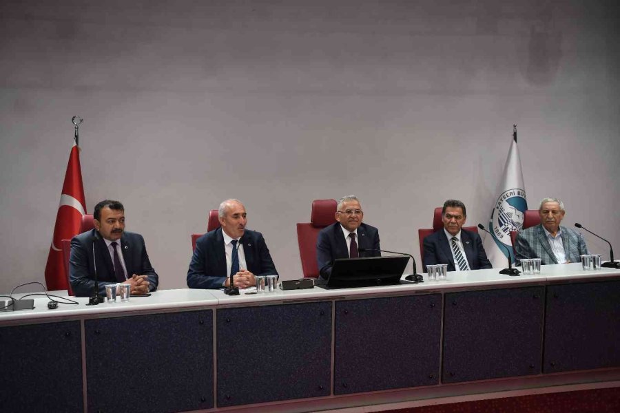 Başkan Büyükkılıç, Kesob Ve 33 Oda Başkanını Ağırladı