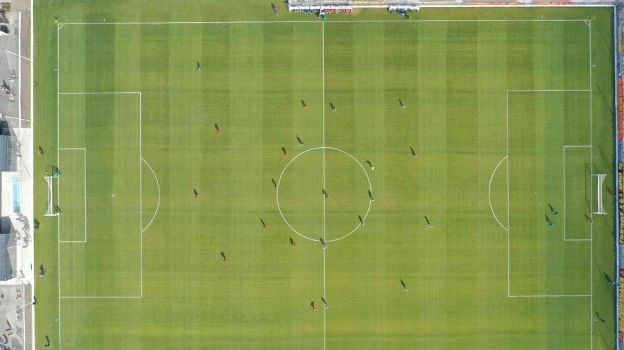 Yüksek İrtifa Kamp Merkezi Futbol Takımlarının Gözdesi Oldu