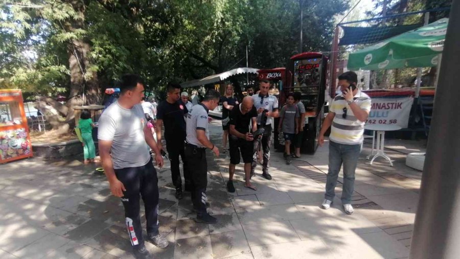 Şelaleye Atlayan Alkollü Şahsı Özel Güvenlik Ve İtfaiye Kurtardı