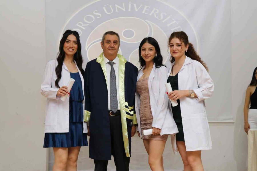 Çiçeği Burnunda Diyetisyenler, Yemin Ederek Mesleğe İlk Adımlarını Attı