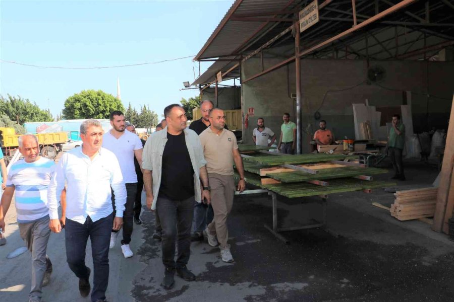 Başkan Yılmaz, Teknik Birimlerde Çalışanlarla Buluştu