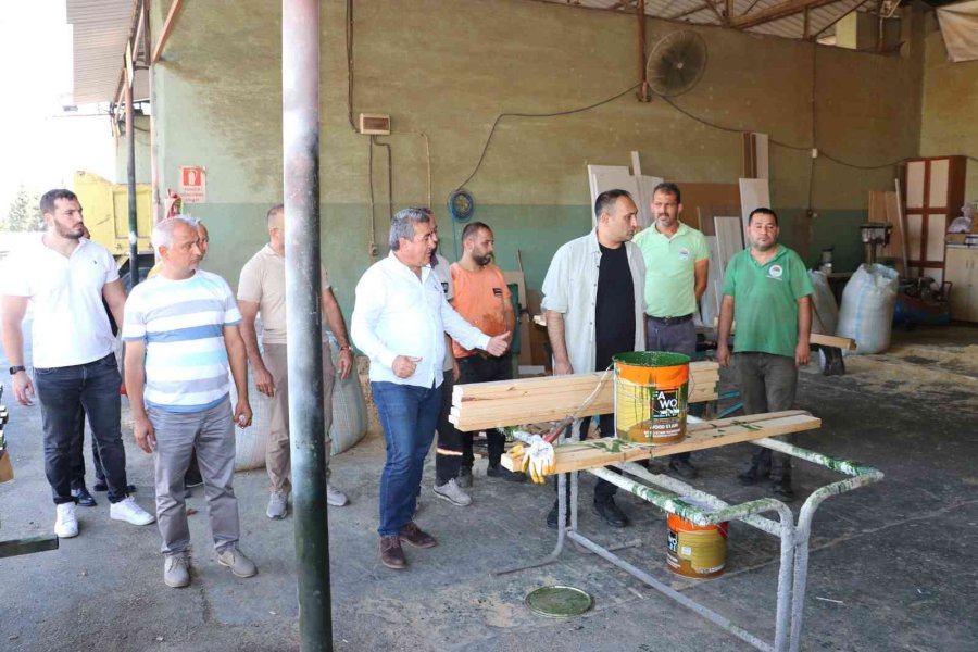 Başkan Yılmaz, Teknik Birimlerde Çalışanlarla Buluştu