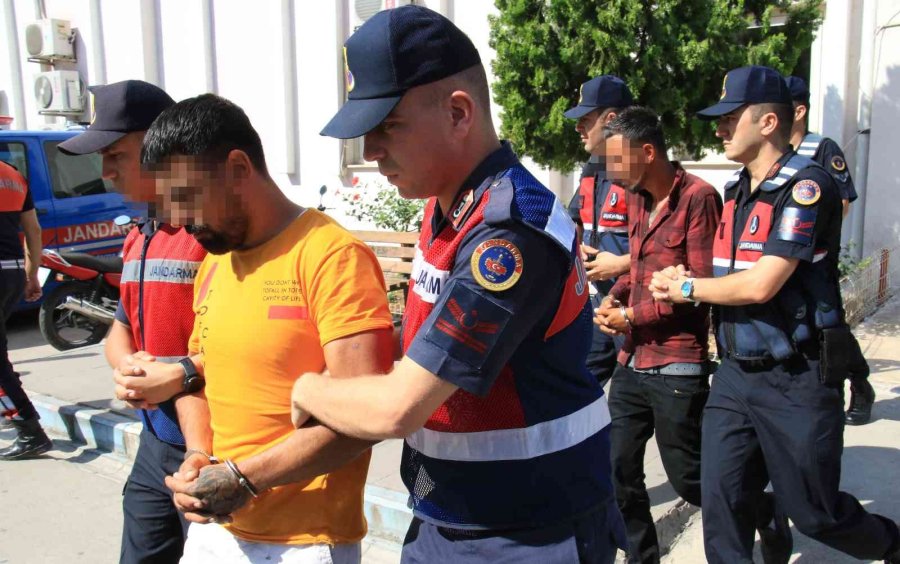 Katil, Cenazeye Katılmayan Komşu Çıktı