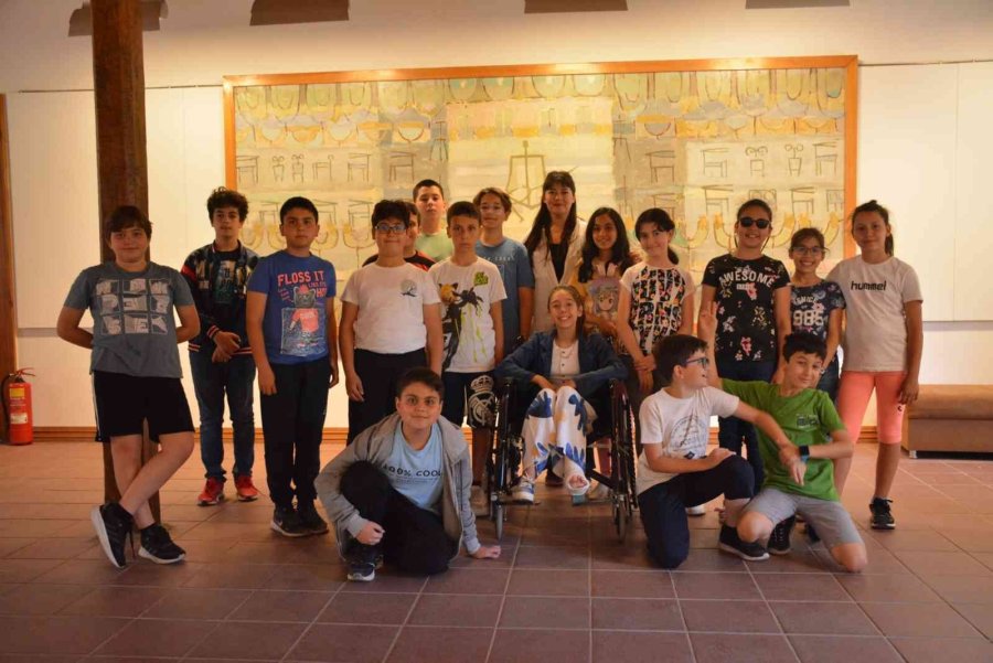 Üyep’ten ’müzede Drama’ Dersi