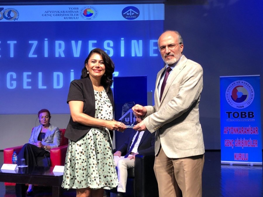 “türkiye Ticaret Zirvesi”nde İnovasyon Ödülü Sahibini Buldu