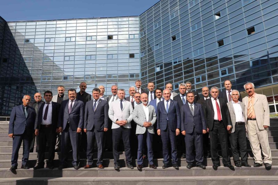 Başkan Çolakbayrakdar: “her Zaman Esnafımızın Yanındayız”