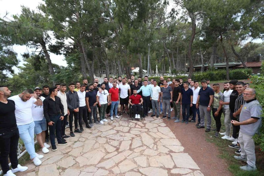 Tütüncü Gençliğe Yönelik Çalışmaları Anlattı