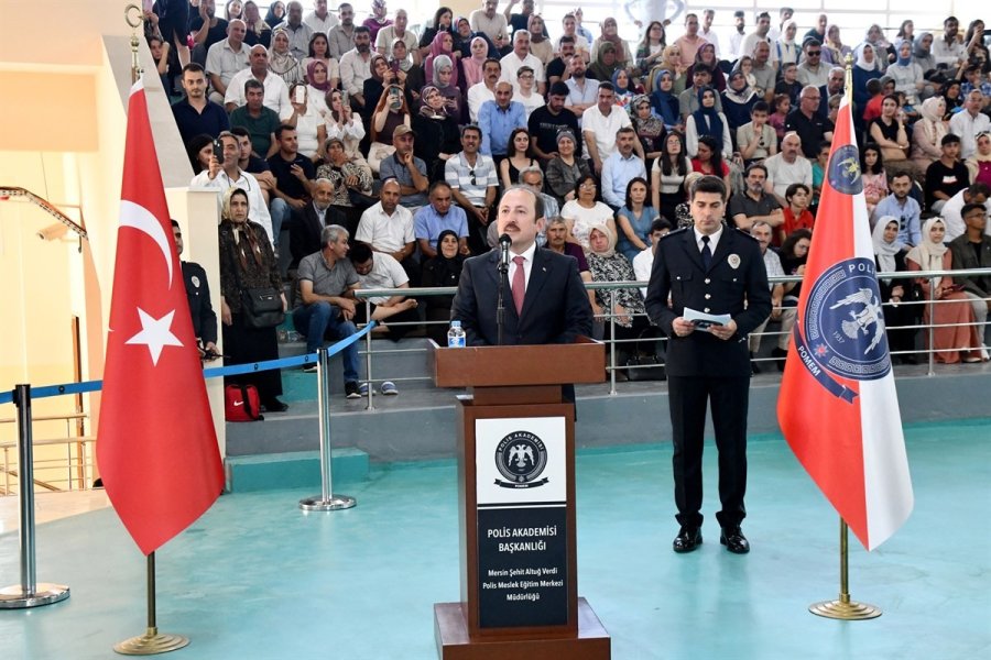 Mersin Şehit Altuğ Verdi Pomem, 27. Dönem Mezunlarını Verdi