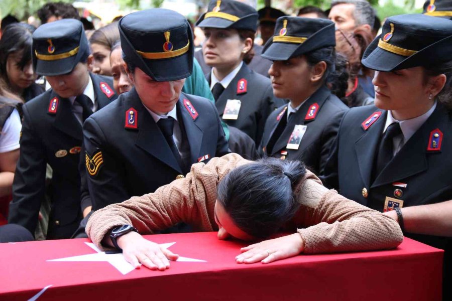 Şehit Oğuzhan Arduç Memleketi Eskişehir’de Son Yolculuğuna Uğurlandı