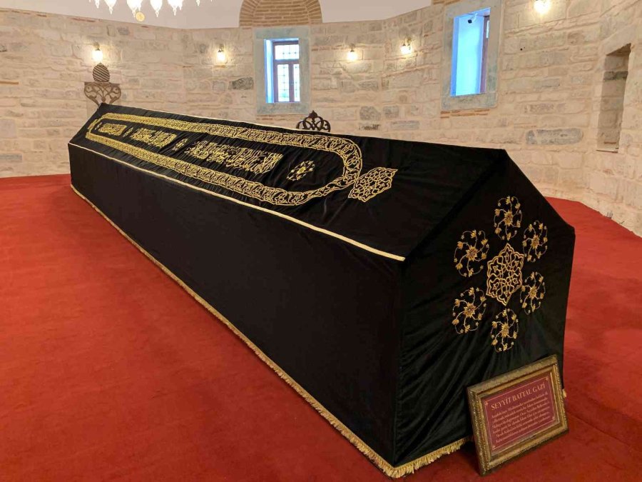 Seyyid Battal Gazi Külliyesi Yenilenen Yüzüyle Ziyaretçilerini Bekliyor