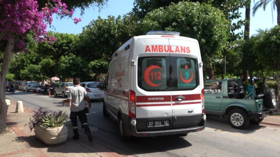 Serinlemek İçin Denize Giren Alman Turist Boğuldu