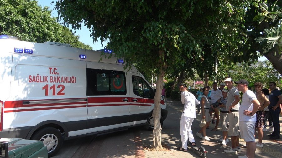 Serinlemek İçin Denize Giren Alman Turist Boğuldu