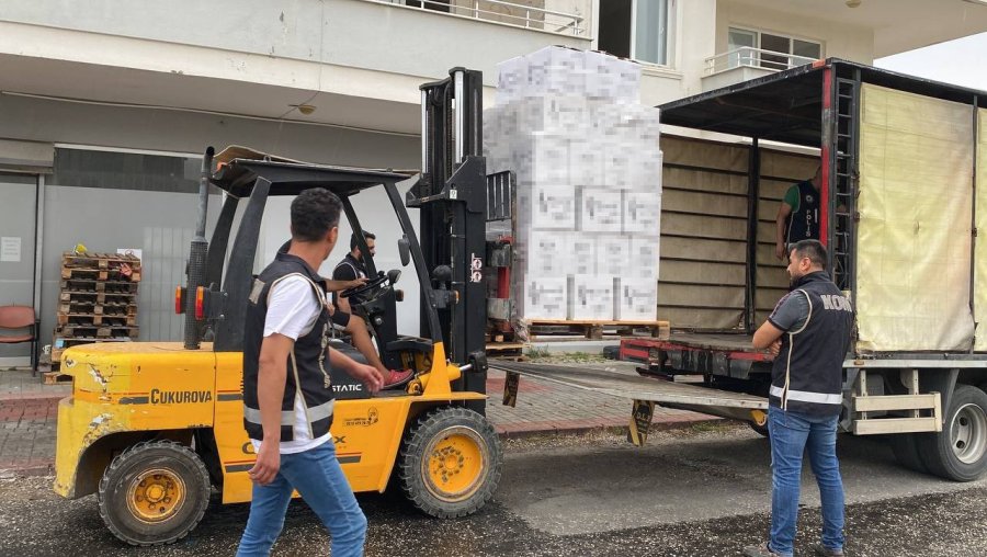 Alanya’da 5 Bin 236 Şişe Kaçak İçki Ele Geçirildi