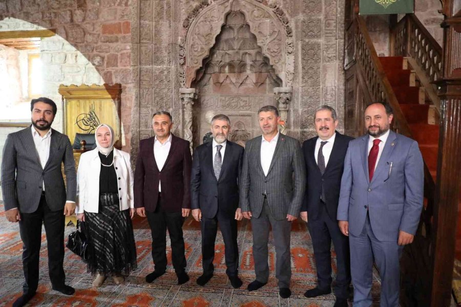 Bakan Nebati Develi’yi Ziyaret Etti