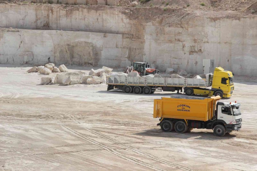 Karaman’ın Traverteni Dünyaya Satılıyor