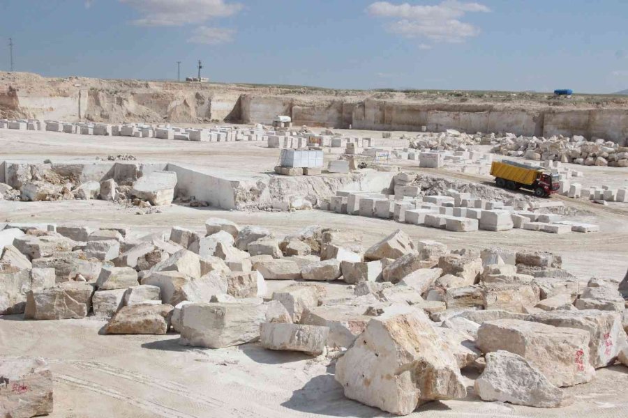 Karaman’ın Traverteni Dünyaya Satılıyor