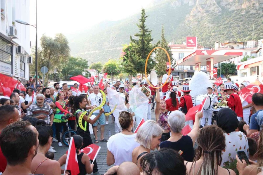 23. Uluslararası Likya Kaş Kültür Ve Sanat Festivali Başladı