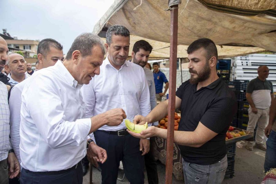 Başkan Seçer, Tarsus’taki Çalışmaları İnceledi