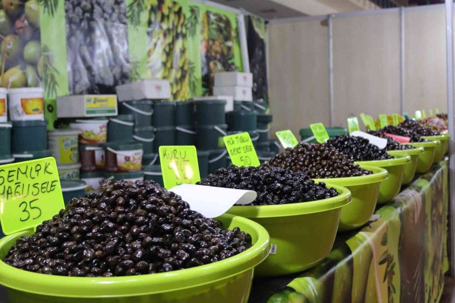 Yöresel Ürünler Fuarı Kapılarını Ziyaretçilerine Açtı