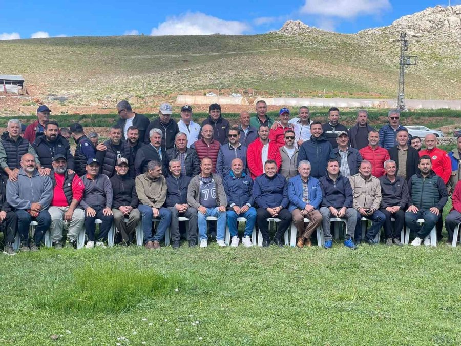 Başkan Çavuşoğlu Geleneksel Hale Gelen Söbüçimen Yaylası Etkinliği Düzenledi