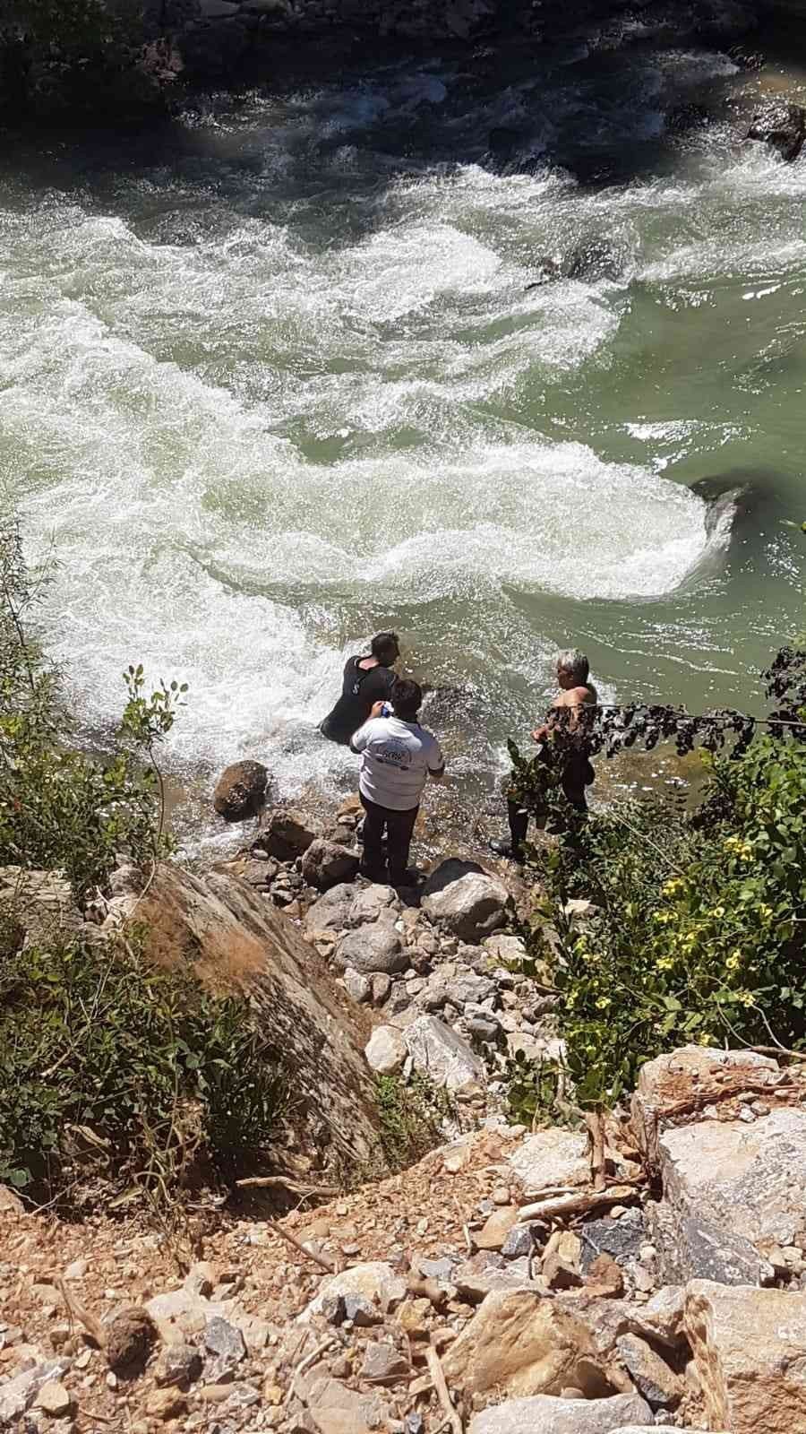 Alara Çayı’nda Kaybolan İşçi Üçüncü Günde De Bulunamadı