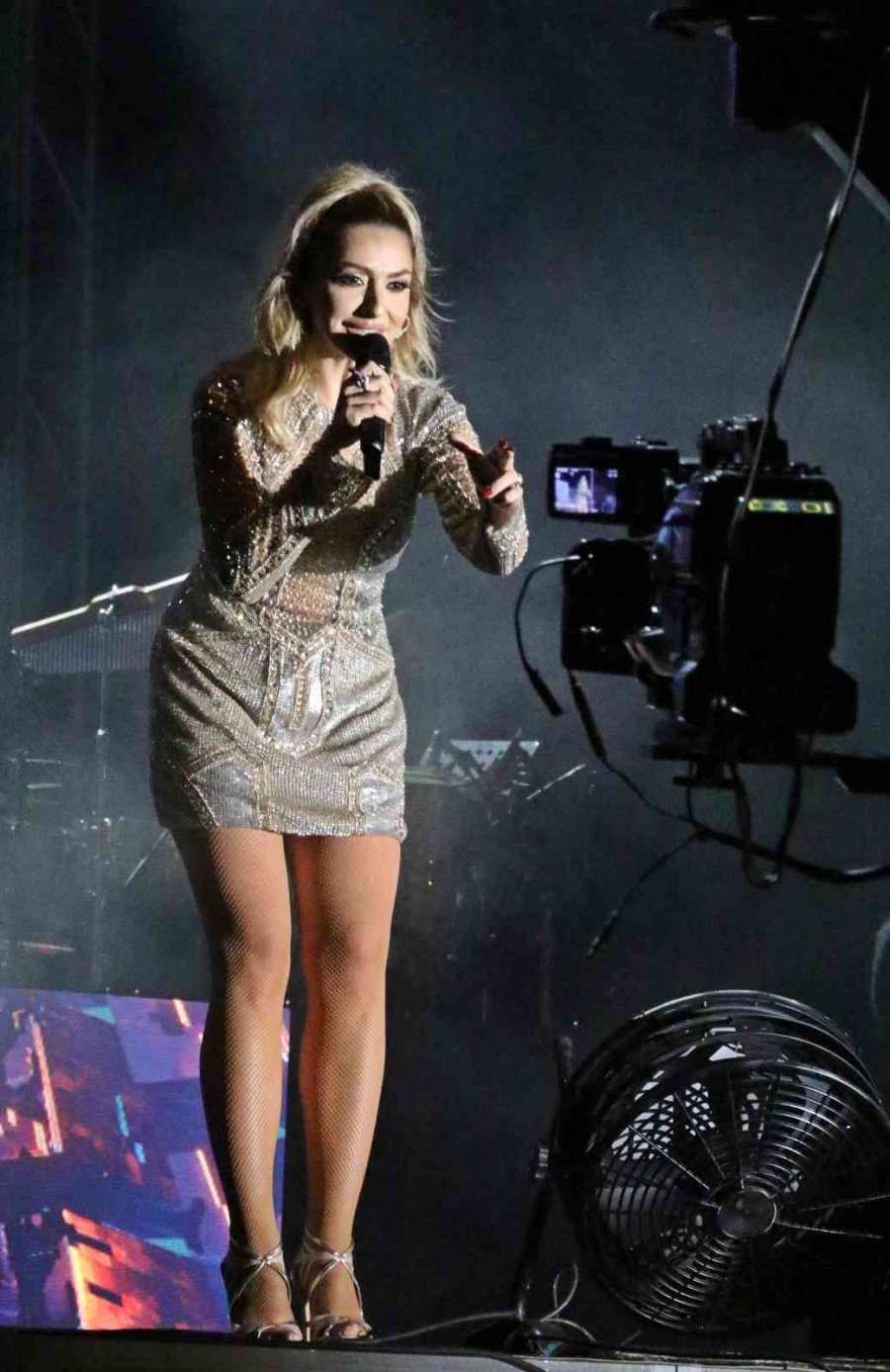 Kaş’ta Hadise Rüzgarı