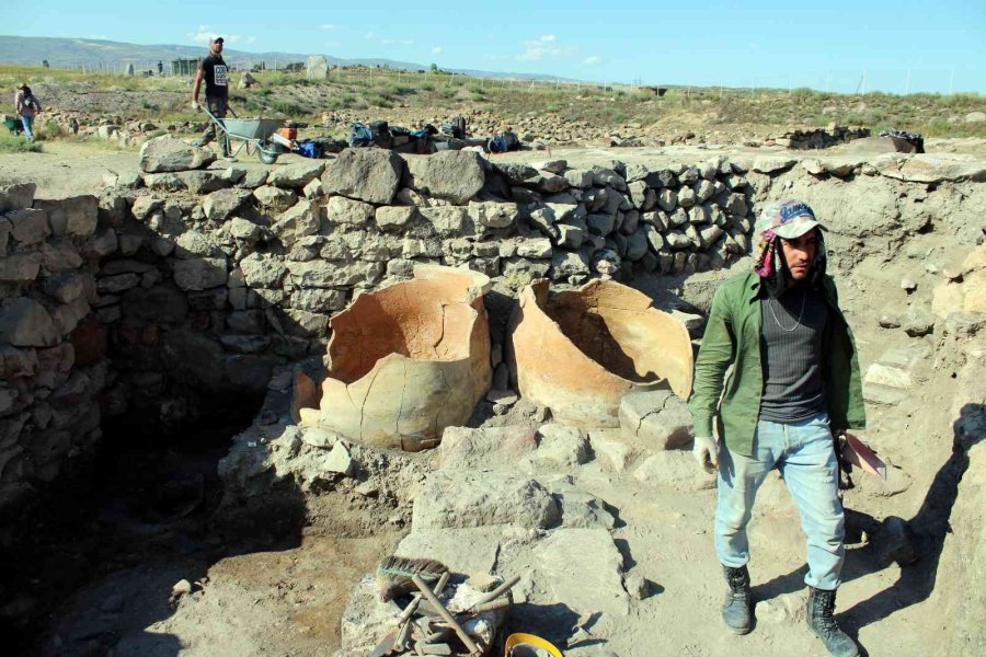 Anadolu’nun 6 Bin Yıllık Tarihinin Çıkarıldığı Kültepe’de Kazı Çalışmaları Başladı