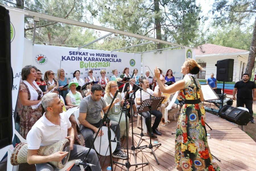 Kepez’de Huzurevi Ve Kadın Karavancılar Buluşması