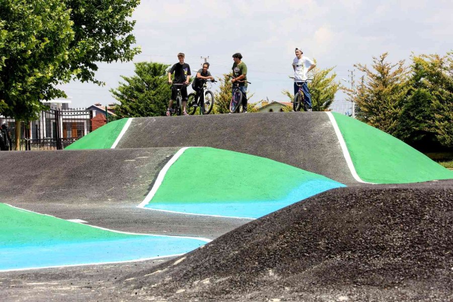 Meram’da Gençler Bisiklet Parkuruna Kavuştu