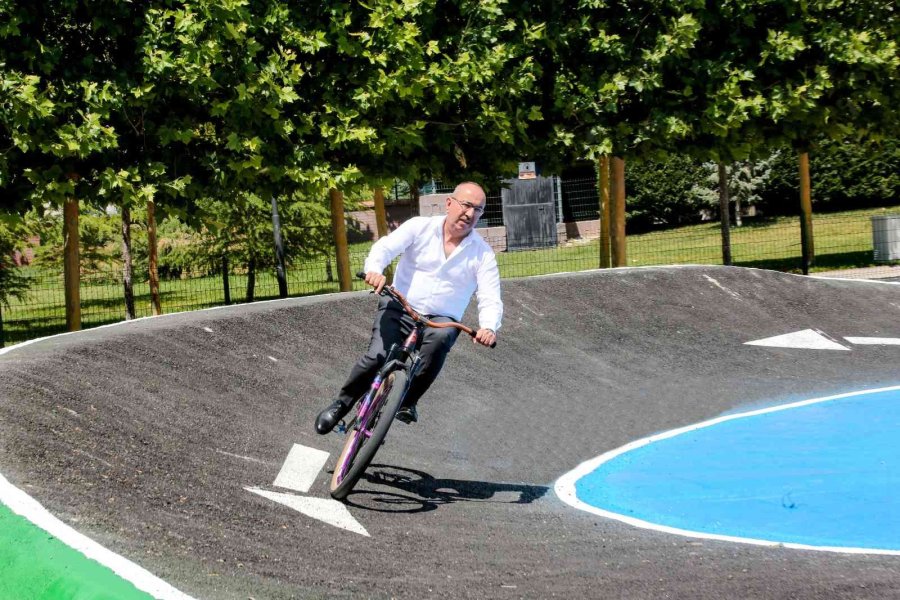 Meram’da Gençler Bisiklet Parkuruna Kavuştu