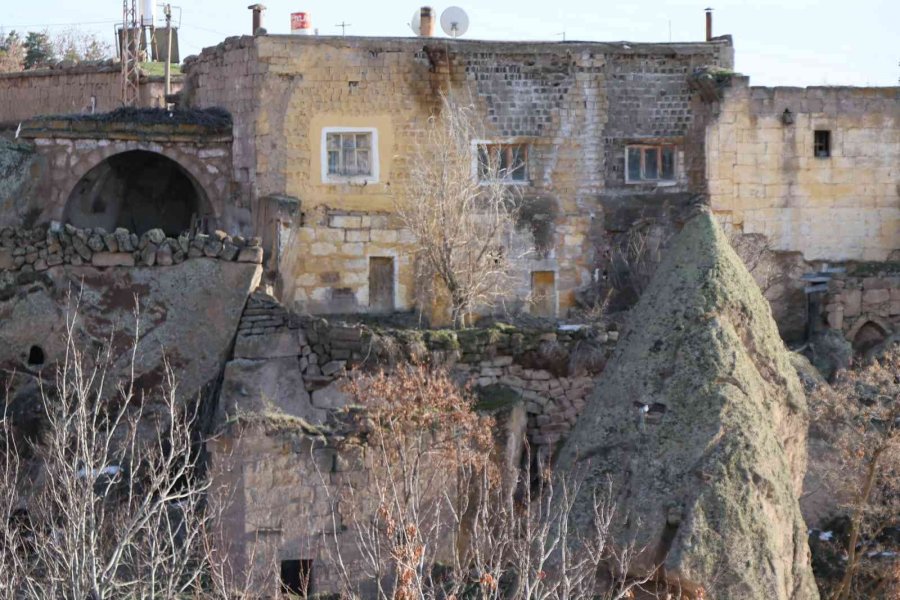 Gelveri Evleri 200 Yıllık Mazisi İle İlk Günkü Gibi Ayakta