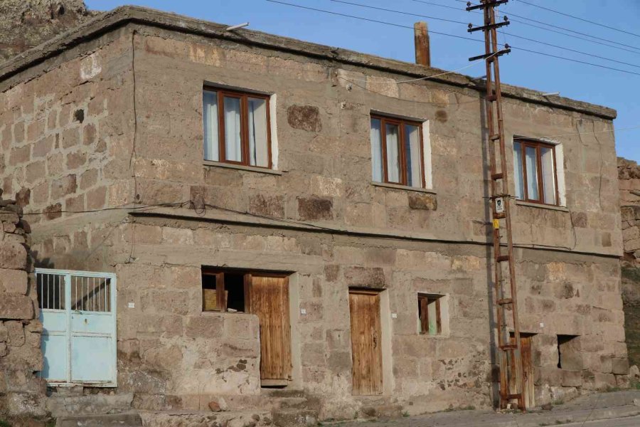 Gelveri Evleri 200 Yıllık Mazisi İle İlk Günkü Gibi Ayakta