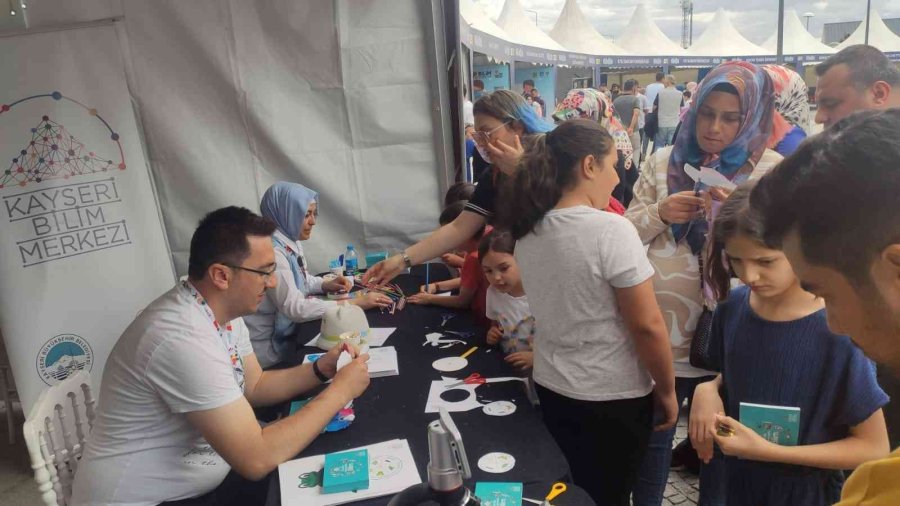 Kayseri Bilim Merkezi, Konya Bilimfest’te İlgi Odağı Oldu