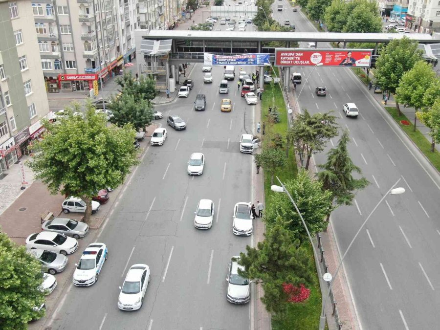 Kayseri’de 9 Araç Birbirine Girdi: 1 Yaralı