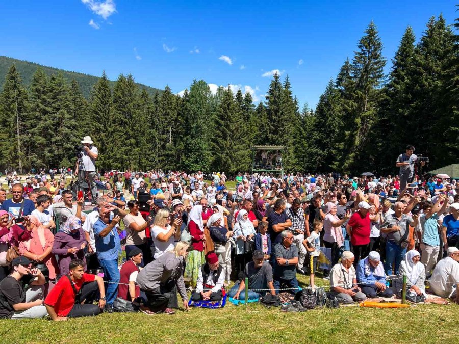 Başkan Pekyatırmacı Ayvaz Dede Şenlikleri’ne Katıldı