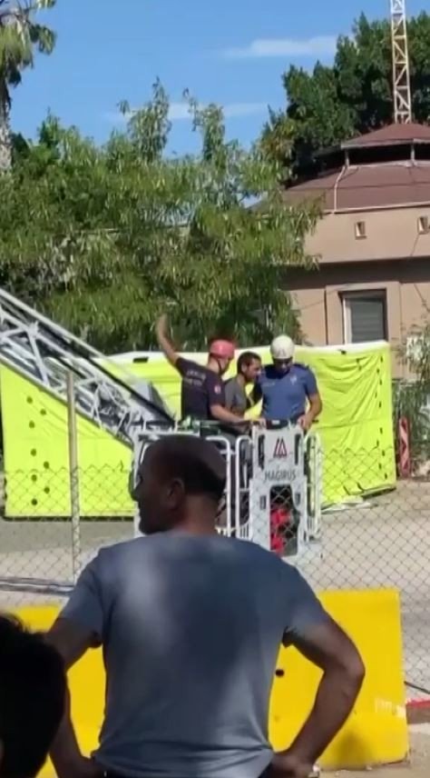 Antalya’da Baz İstasyonuna Çıkan Şahıs 30 Saat Sonra Gazlı İçecek İle İkna Edildi