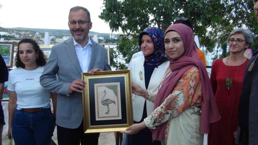 Gençlik Ve Spor Bakanı Kasapoğlu, Akkum Gençlik Kampı Açılışına Bisikletle Geldi