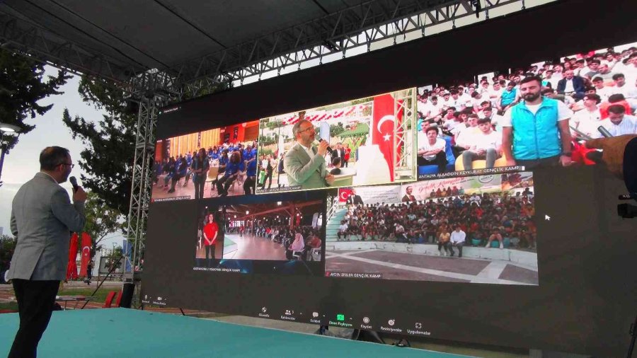 Gençlik Ve Spor Bakanı Kasapoğlu, Akkum Gençlik Kampı Açılışına Bisikletle Geldi