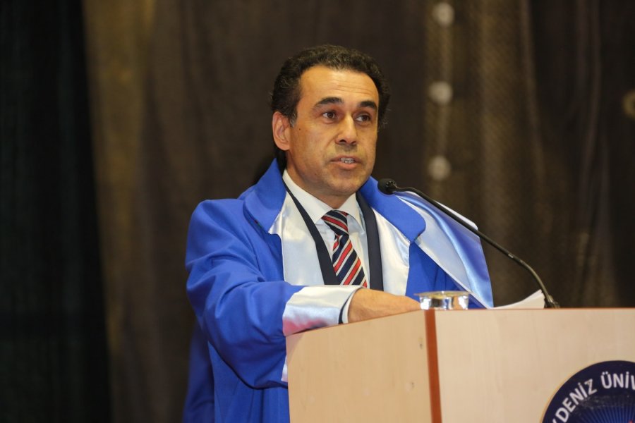 Hukuk Fakültesi Mezunları Mesleğe Adım Attı