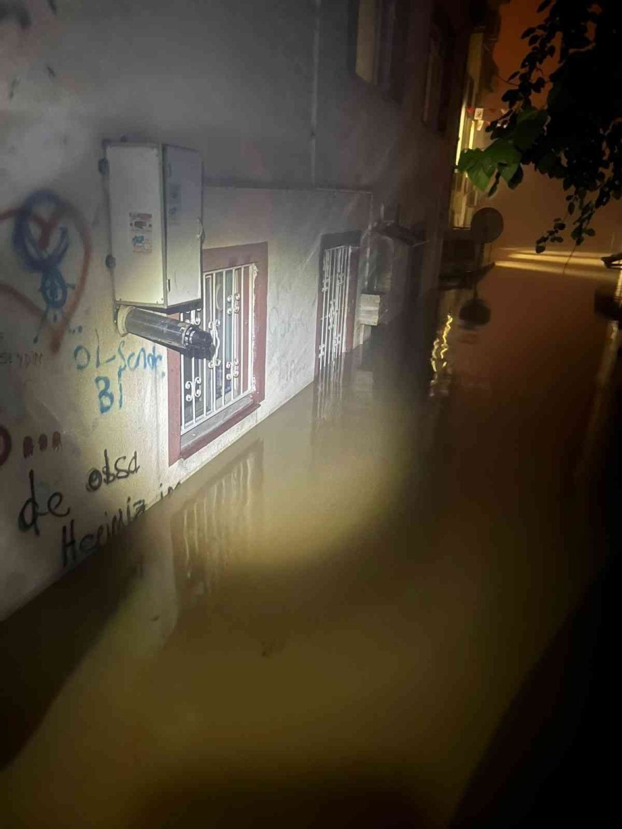 Kayseri Büyükşehir, Karadeniz’de Yaraları Sarıyor