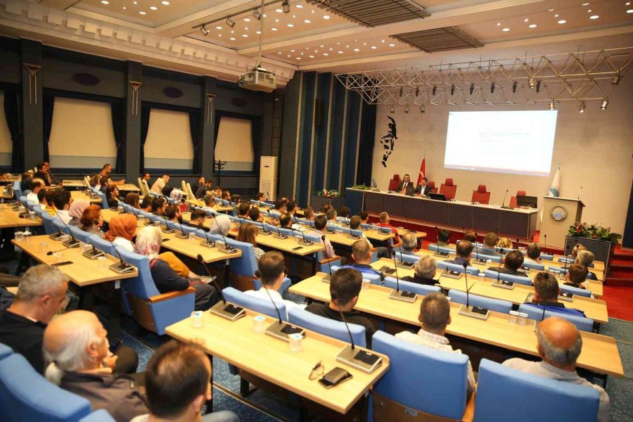 Büyükşehirden Belediye Personeline ’kvkk’ Semineri