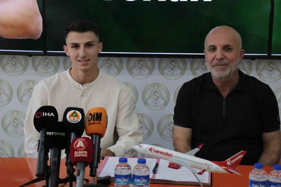 Genç Oyuncu Mert Yusuf, 5 Yıllığına Alanyaspor’da