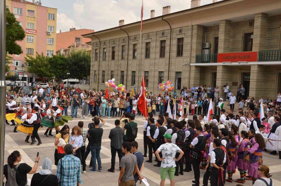 Muhteşem Festival Başlıyor