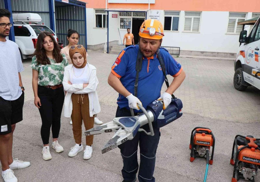 Afad’ın Arama Kurtarma Eğitimleri Tamamlandı