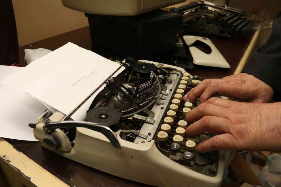 Unutulmaya Yüz Tutan Mesleğin Ustası Çırak Bulamamaktan Yakınıyor